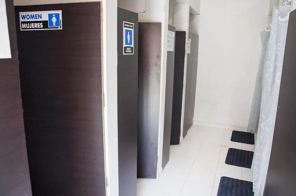Hotel Lleras Suite Medellin 2*,  Colombia